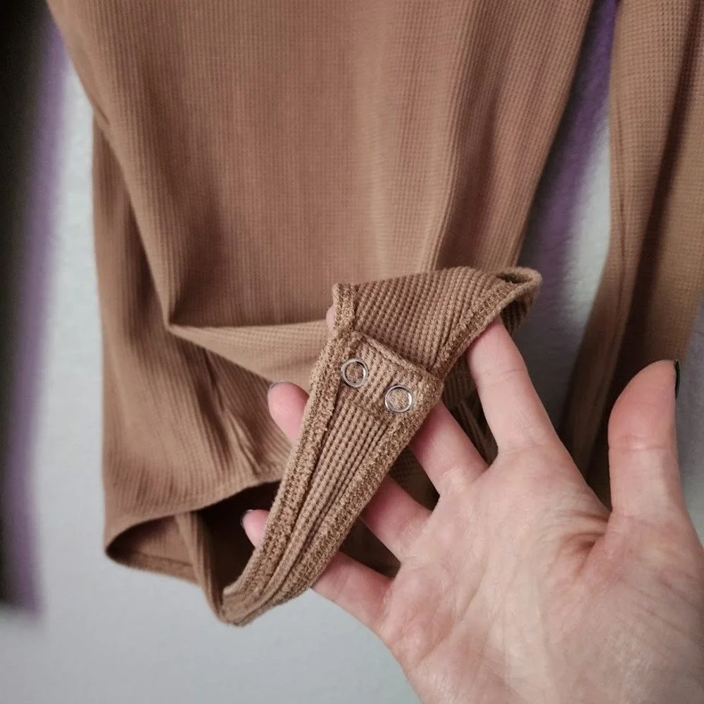 NUUDS long sleeve ribbed bodysuit in mocha‎ brown minimalist basic S